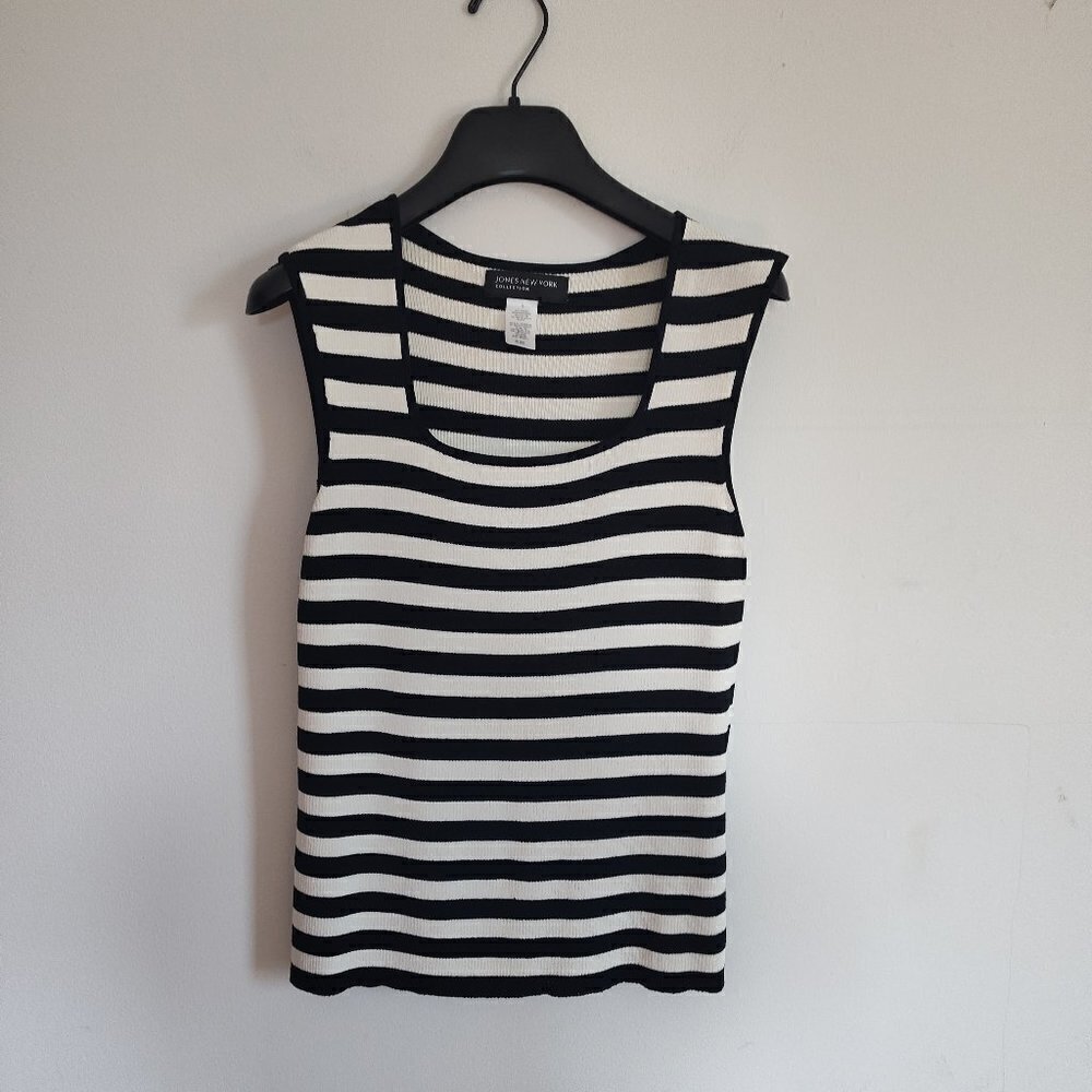 Jones New York Sleeveless Knit Shell